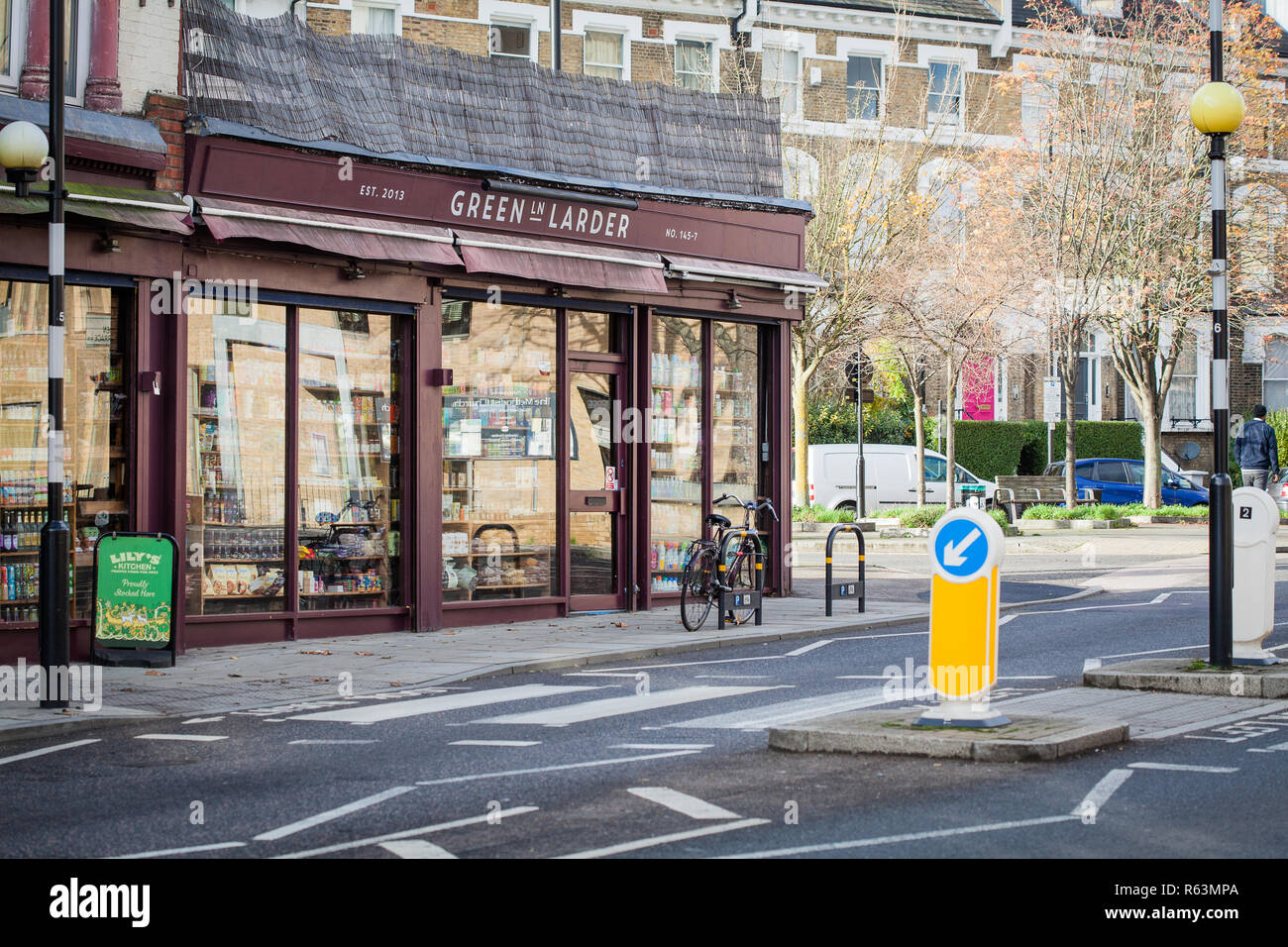 Grüne Speisekammer shop auf Green Lanes, Stoke Newington, Hackney, London, UK, England Stockfoto