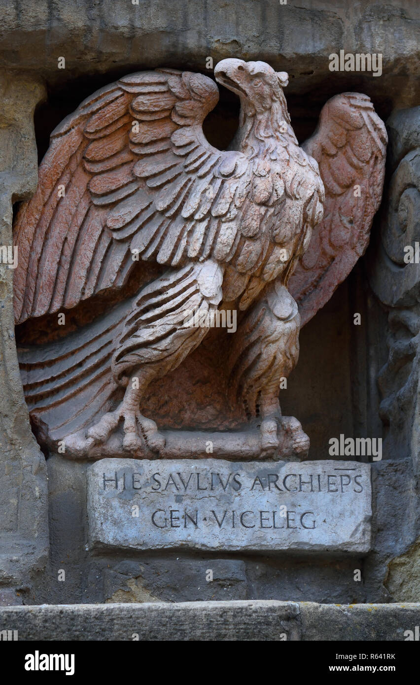 Eagle Skulptur von Michelangelo Buonarroti auf der Fassade des Palazzo d'Accursio Bologna, Italien, Italienisch. (Region Emilia-Romagna) Stockfoto