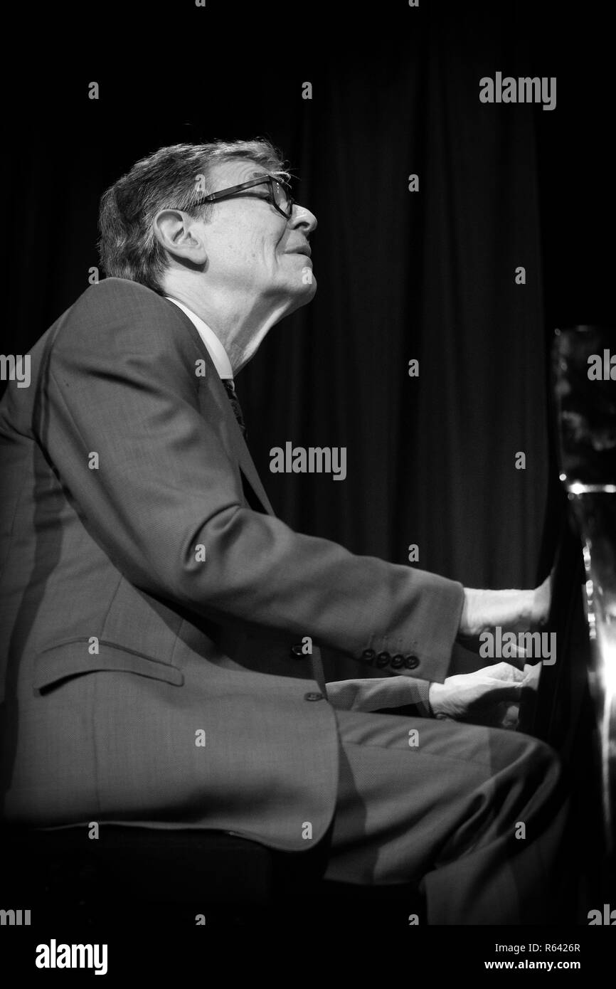 Darius Brubeck Klavier spielen, Darius Brubeck Quartett, Brecon Jazz 2017 Stockfoto