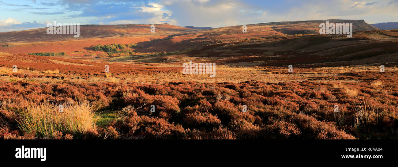 Sonnenuntergang über den Derwent Mauren, Obere Derwent Valley Nationalpark Peak District, Derbyshire, England, Großbritannien Stockfoto
