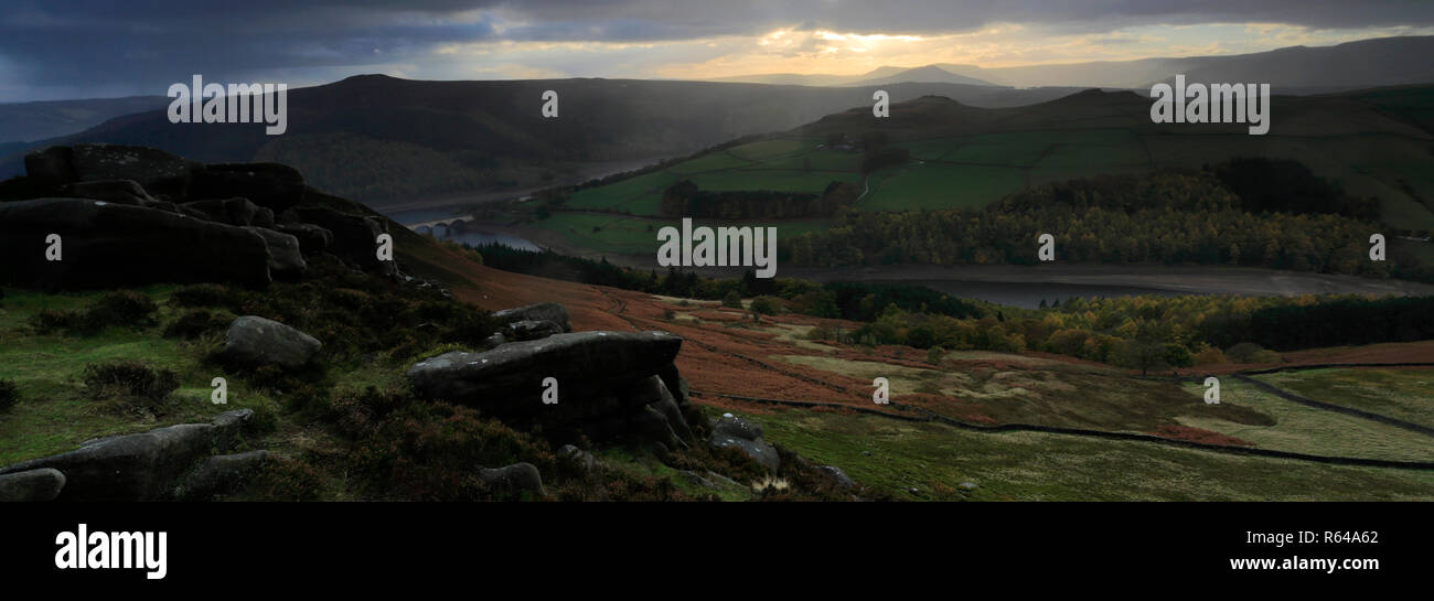 Sonnenuntergang über den Derwent Mauren, Obere Derwent Valley Nationalpark Peak District, Derbyshire, England, Großbritannien Stockfoto