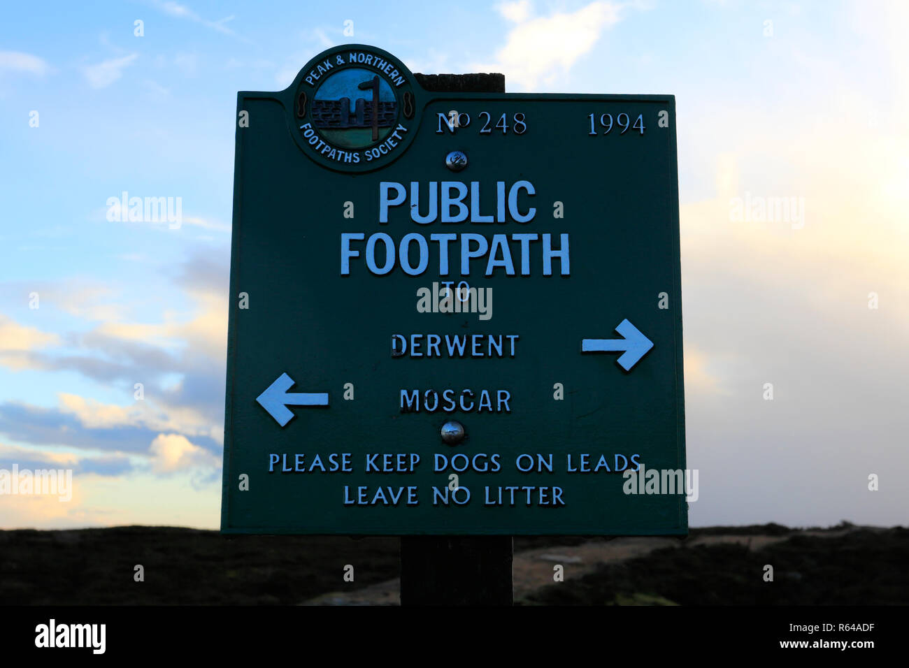 Peak und nördlichen Wanderwege Gesellschaft Zeichen, Derwent Mauren, Obere Derwent Valley, Peak District National Park, Derbyshire, England, Großbritannien Stockfoto