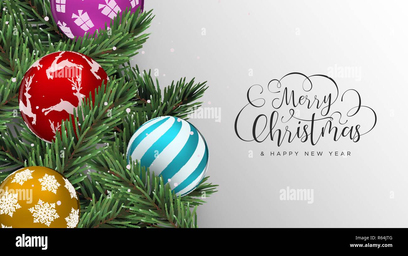 Frohe Weihnachten Frohes Neues Jahr Karte. Bunte Weihnachten Ornamente und realistische Pine Tree Hintergrund. Mehrfarbige urlaub Design für eine Einladung oder Jahreszeiten Stock Vektor