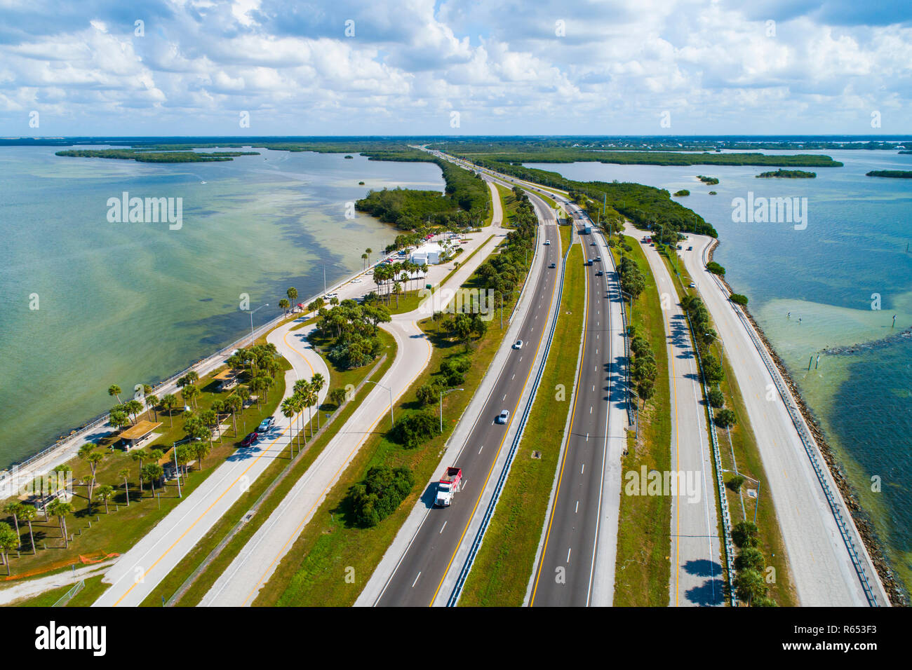 Pkw Rastplatz auf der I-275 im südlichen Teil des Causeway verbindet Palmetto/Bradenton Florida St. Petersburg Florida über die Sonnen Stockfoto