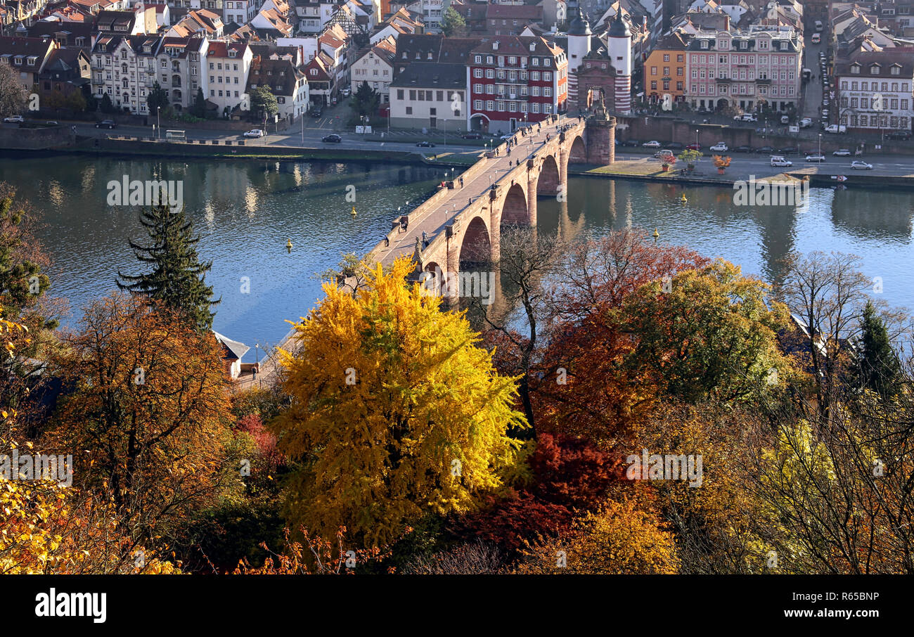 Karl Theodor Brücke über den Neckar in Heidelberg. Stockfoto