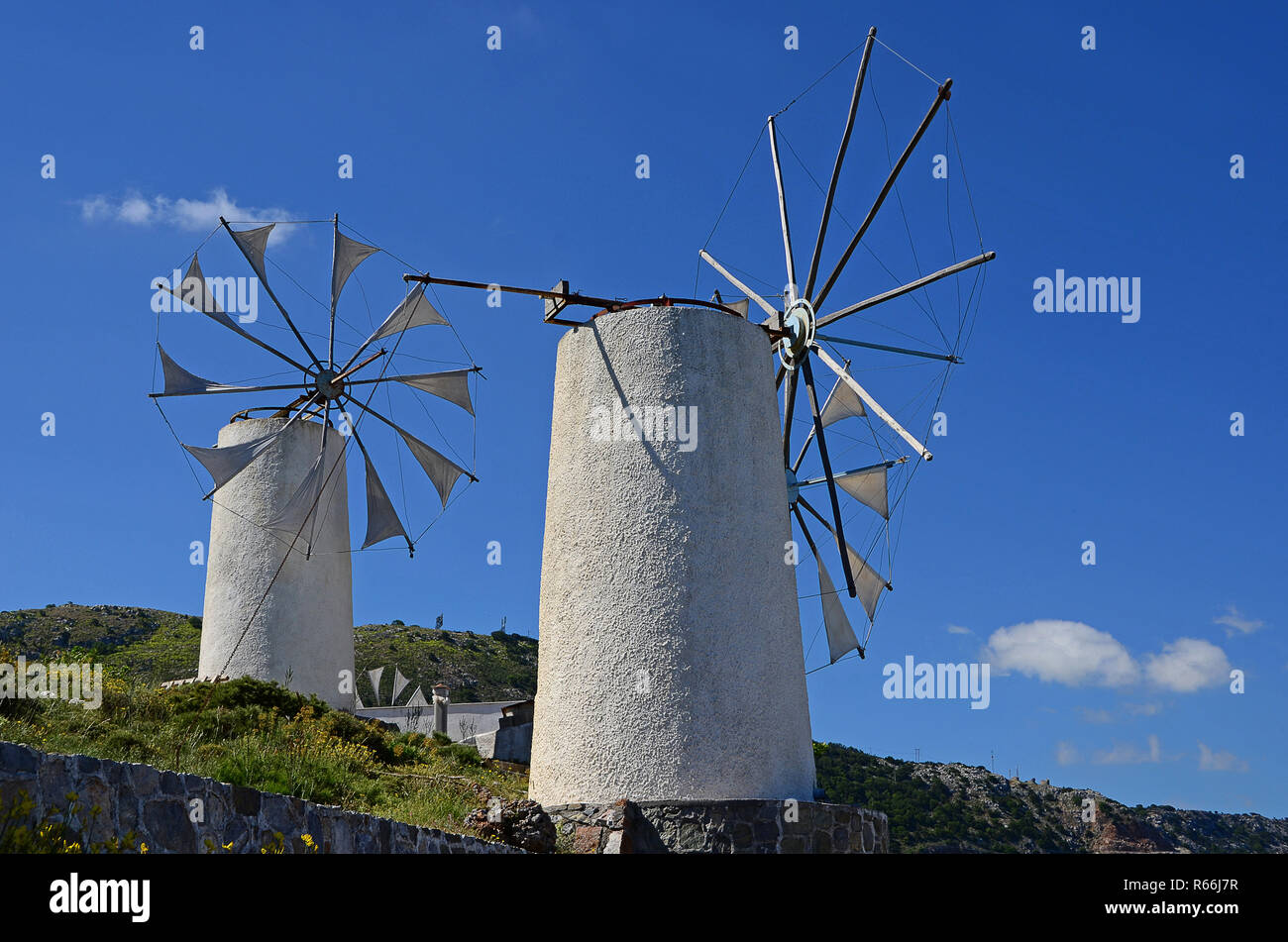 Windmühlen Kreta Stockfoto