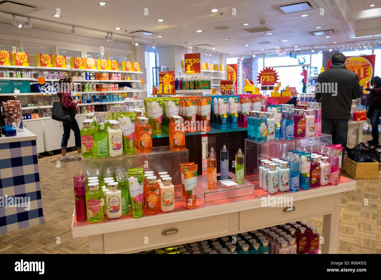 Bett, Bad und jenseits Store Übersicht Produkte, Phoenix, Arizona, USA Stockfoto