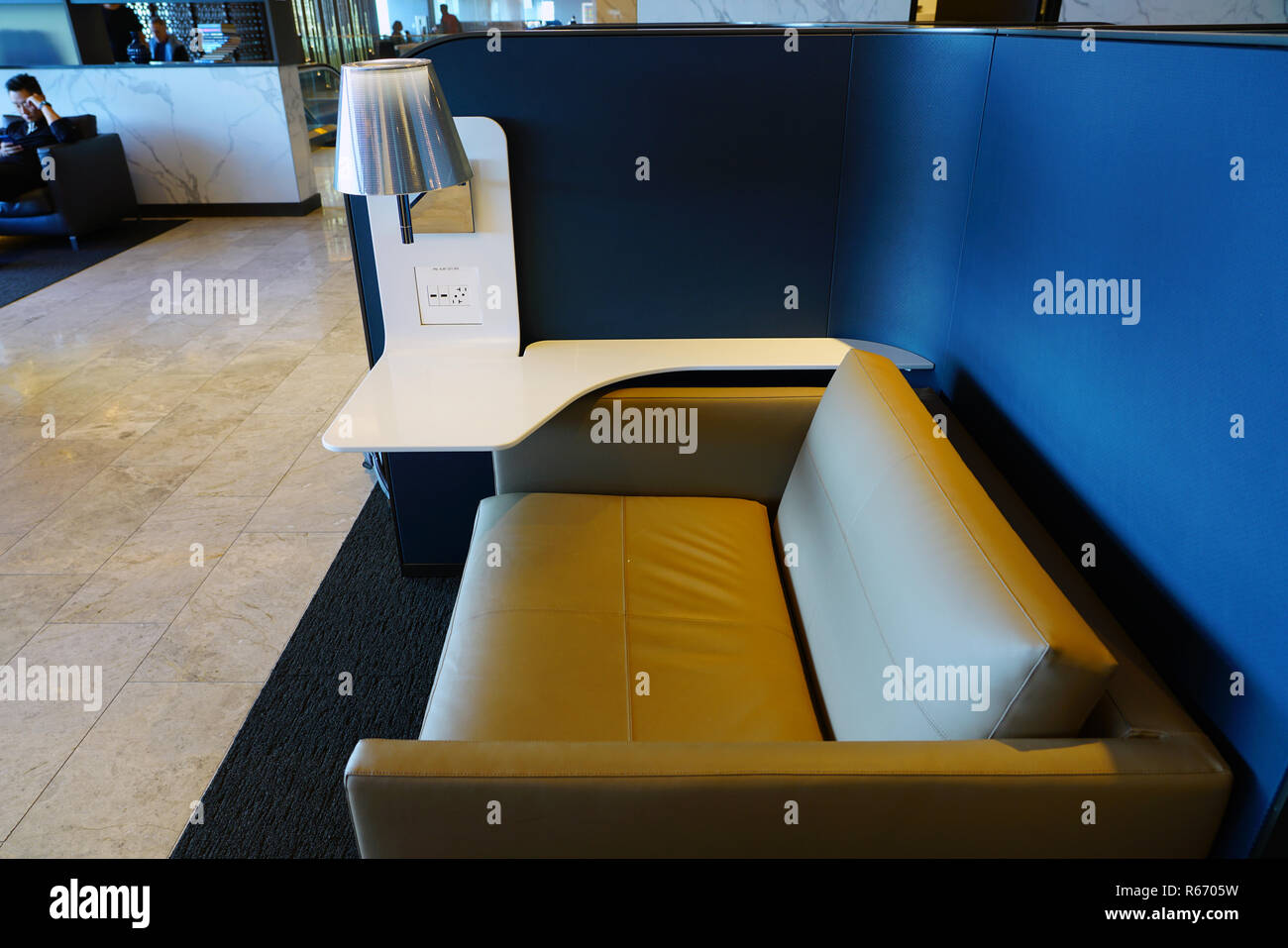 SAN FRANCISCO, Ca-29 Nov 2018 - Blick auf die United Airlines Polaris Lounge am Flughafen San Francisco International (SFO). Stockfoto