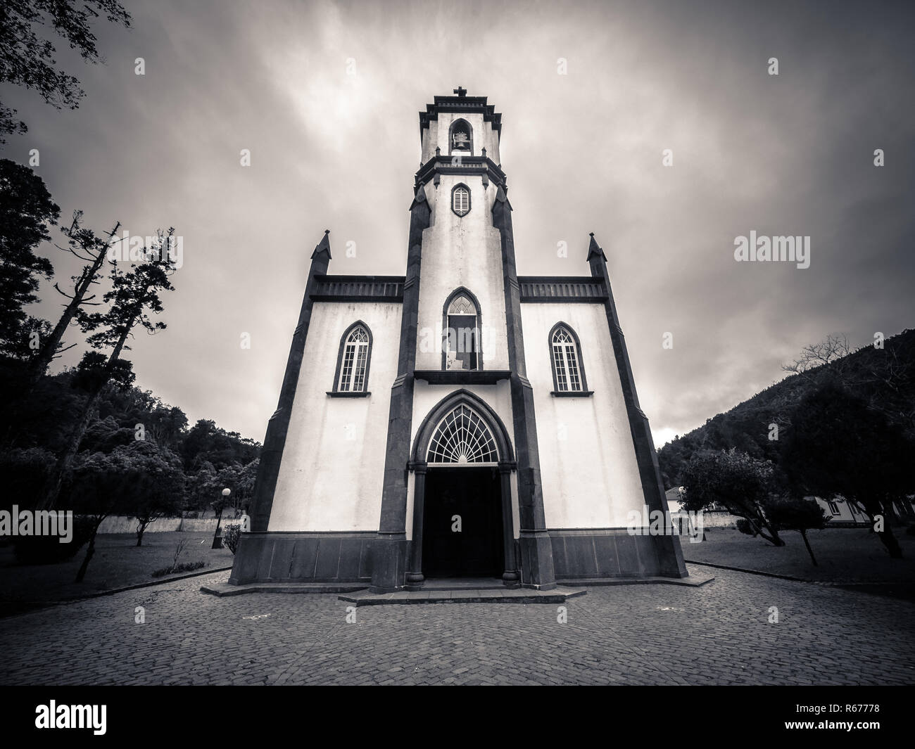 Kirche von Sete Cidades Stockfoto