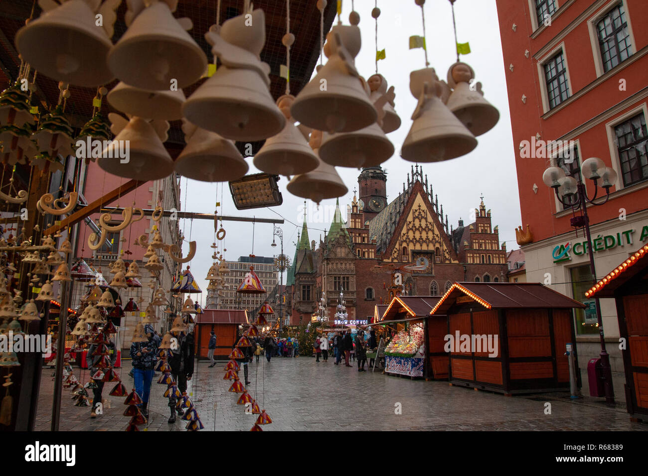 Wroclaw, Polen, 4. Dezember 2018 Weihnachtsmarkt in Breslau auf dem Marktplatz, Credit: Lidia Mukhamadeeva/Alamy leben Nachrichten Stockfoto