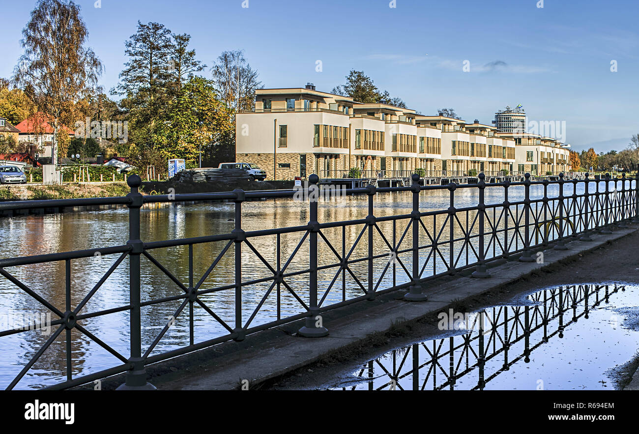 Wohnen Am Tegeler Hafen im Norden von Berlin Stockfotografie Alamy Wohnen Am Tegeler Hafen im Norden von Berlin Stockfotografie Alamy