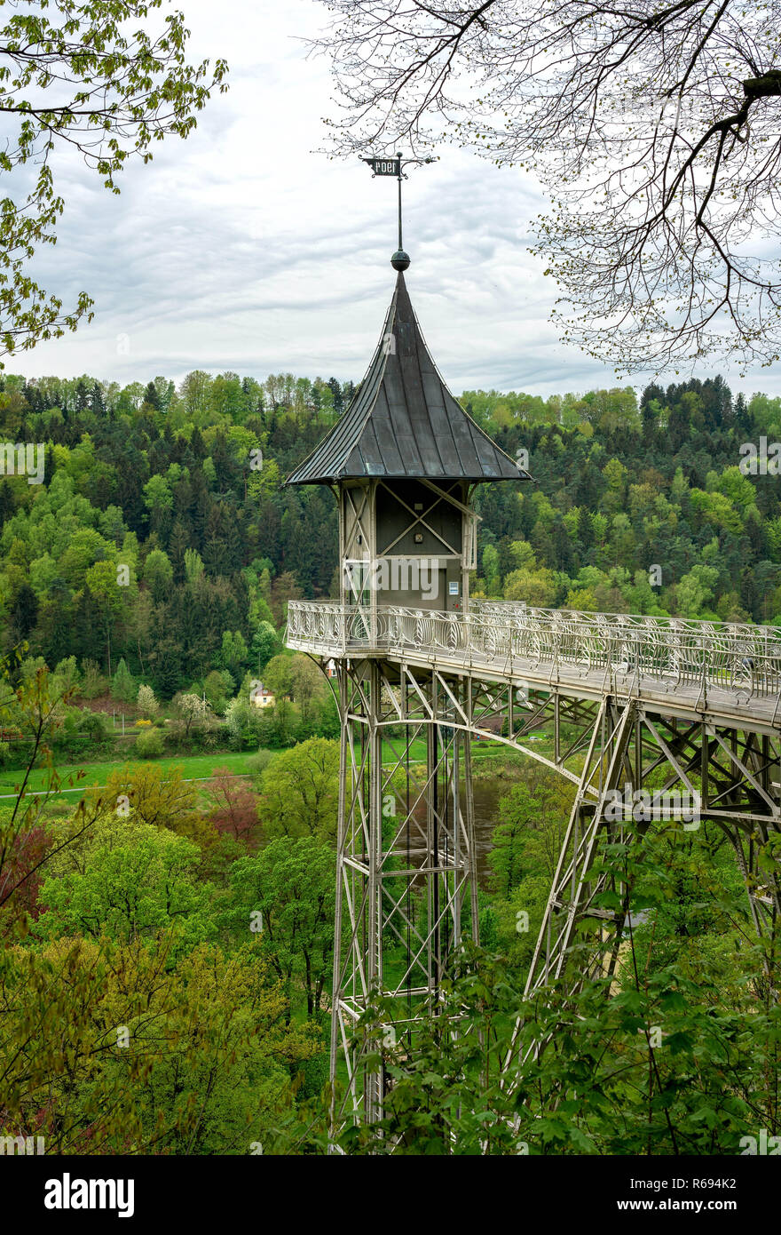 Historische Personenaufzug in Bad Schandau Stockfoto