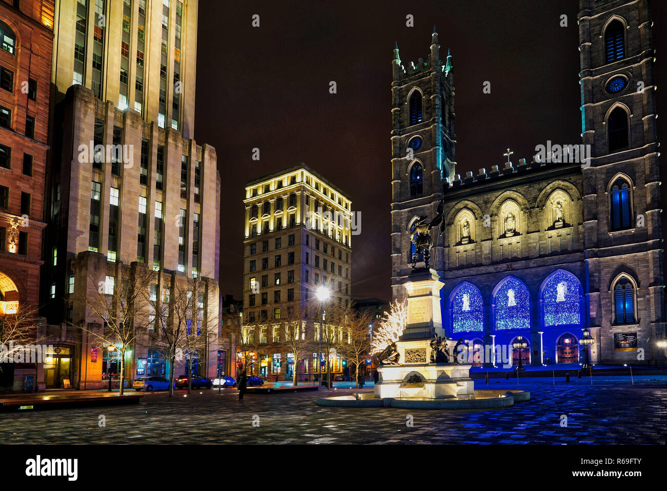 Montreal, Kanada, 3. Dezember, 2018. Notre-Dame-Basilika bei Nacht. Credit: Mario Beauregard/Alamy leben Nachrichten Stockfoto