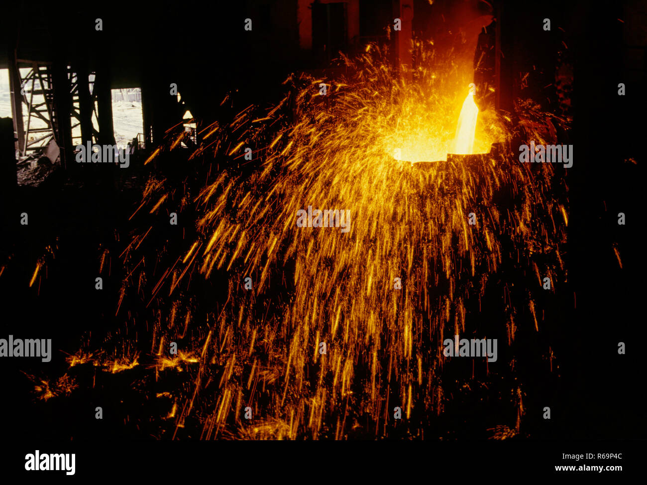 Stahlwerk in Indien Stockfoto