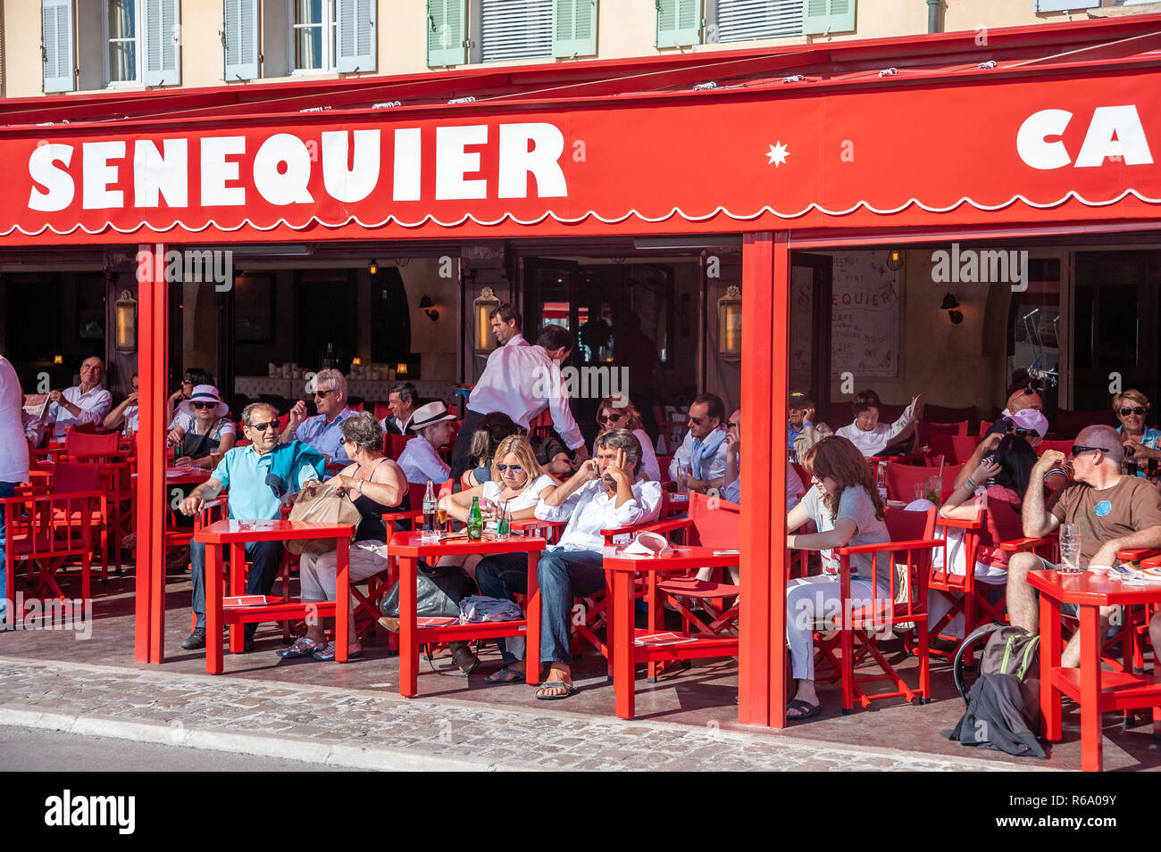 Café Senequier, Saint-Tropez, Var, Provence-Alpes-Cote d'Azur, Frankreich, Europa Stockfoto