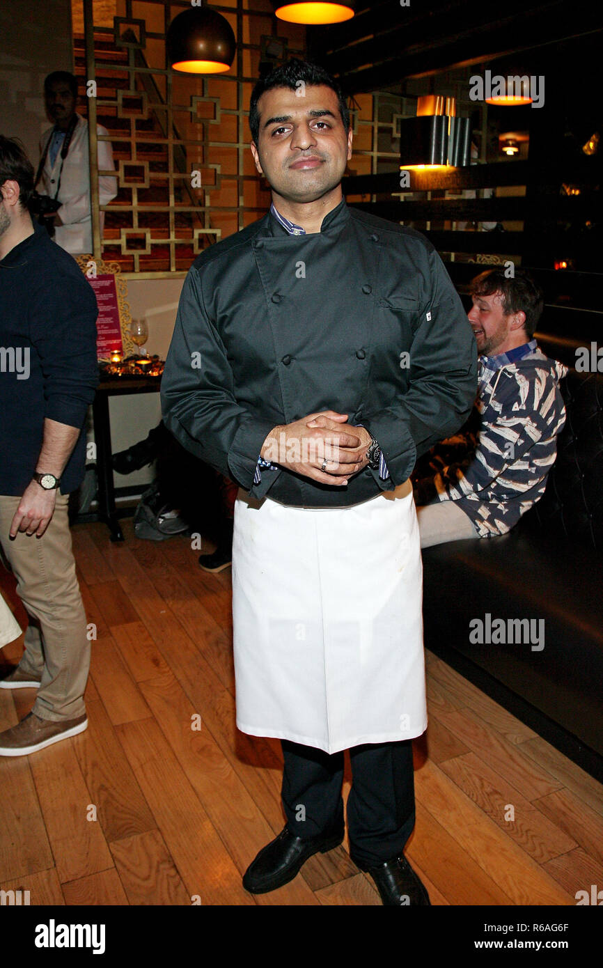 NEW YORK, NY - 03 Februar: Chef/Inhaber Gaurav Anand besucht einen Geschmack von Dum Pukht von Küchenchef Gaurav Anand in Awadh am 3. Februar 2016 in New York City. (Foto von Steve Mack/S.D. Mack Bilder) Stockfoto