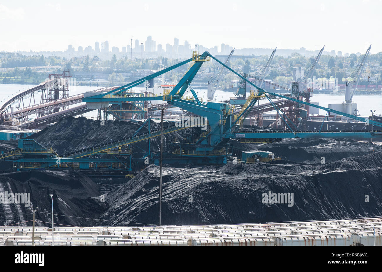 Kanadische Kohle warten auf den Massenexport von Hafenanlagen Stockfoto