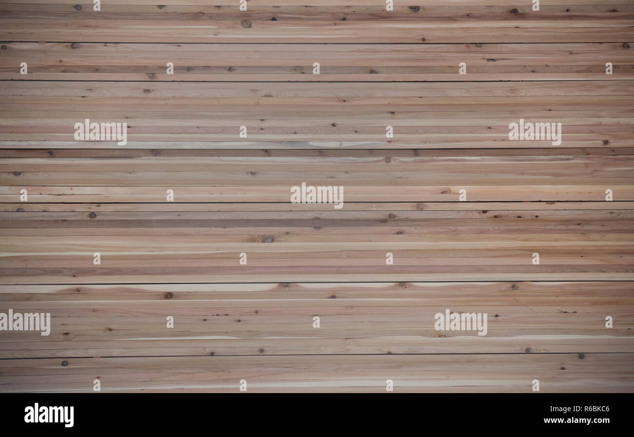 Maßbauholz Gestapelt und bereit für den Export in den kanadischen Nadelschnittholz Mühlen gemahlen Stockfoto