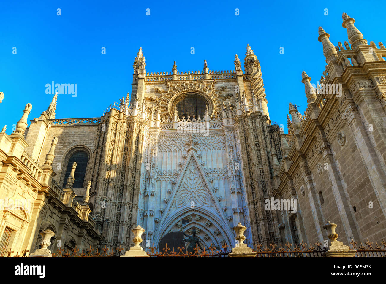 Die Kathedrale von Sevilla, Spanien - die Kathedrale der Heiligen Maria des Siehe ist ein UNESCO Weltkulturerbe Stockfoto