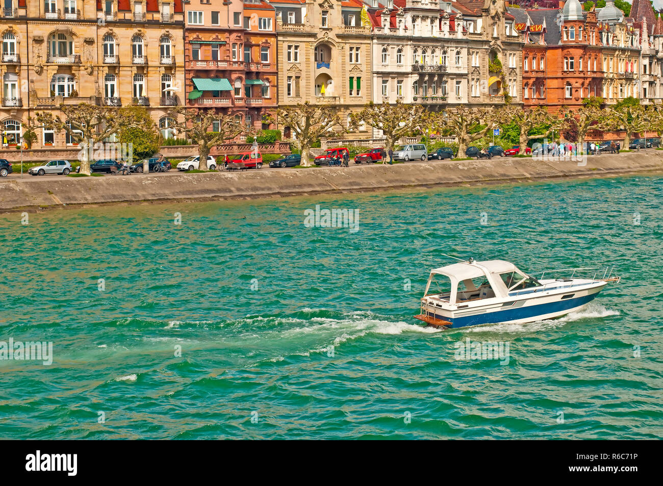 Bodensee, Deutschland, Boot und Blick auf Konstanz Stockfoto
