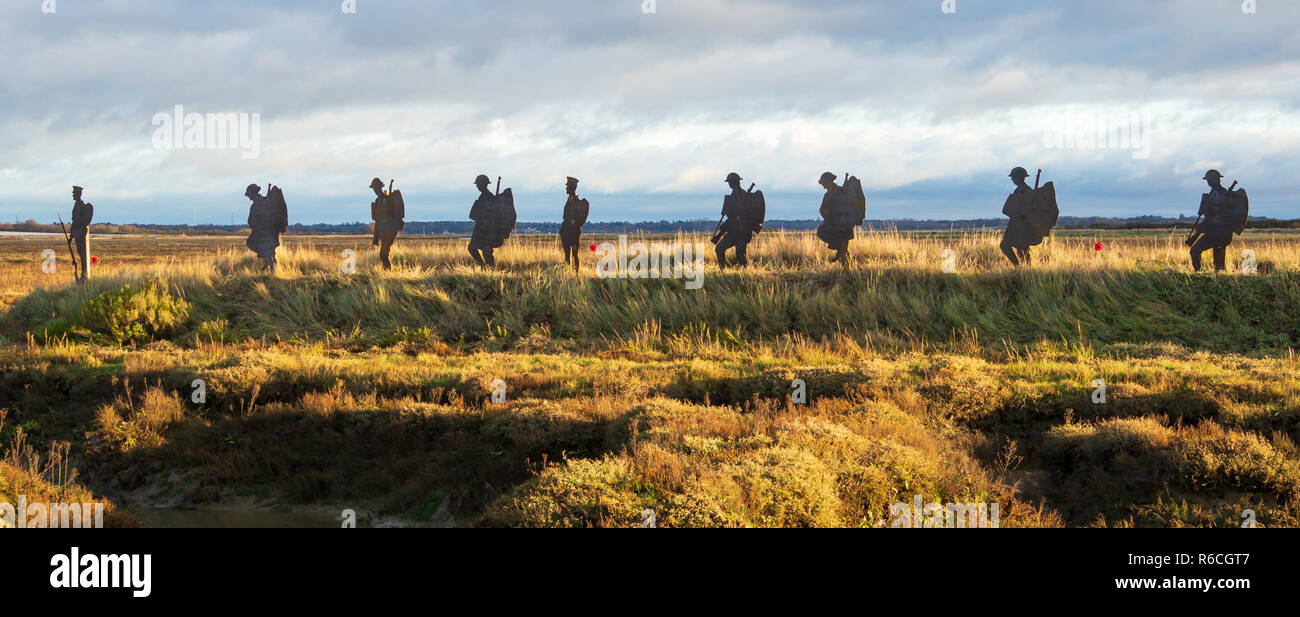 Denkmal für die Gefallenen des Zweiten Weltkriegs 1 Mersea Island Essex Stockfoto
