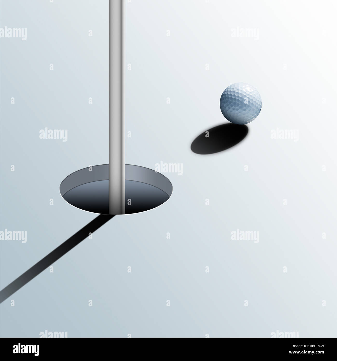 Low Angle View digitales Bild von Golf Ball in der Nähe Golf Loch wirft einen Schatten Stockfoto