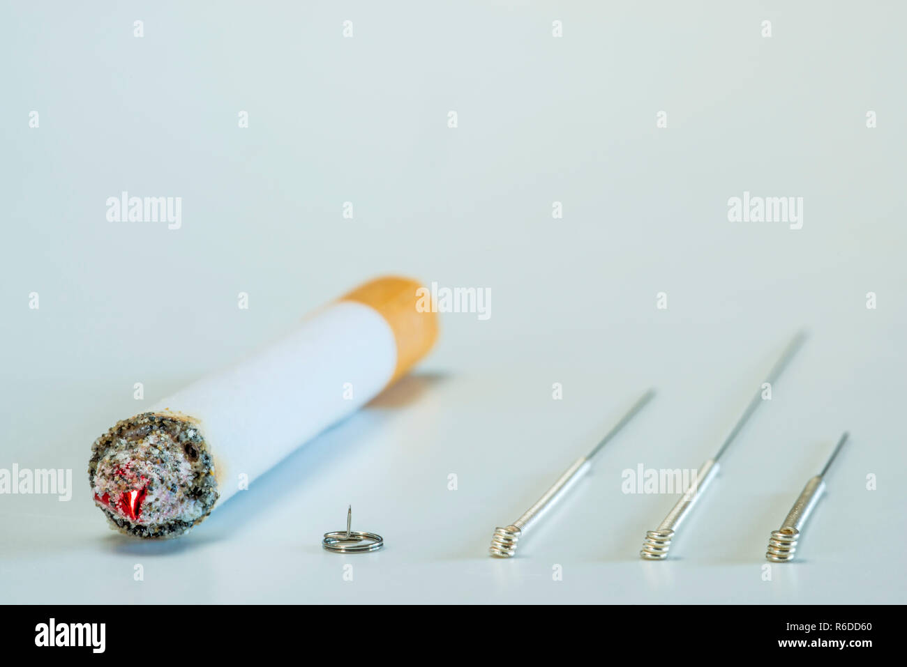 Akupunktur mit Rauchen Aufhören Stockfoto