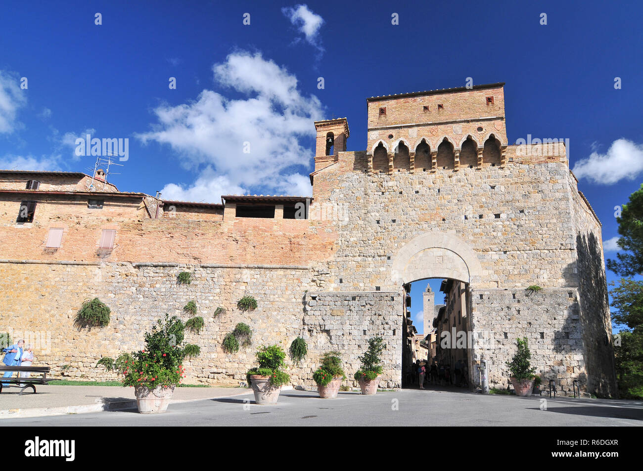 Porta San Giovanni San Gimignano Toskana Gate Eintrag Stockfoto