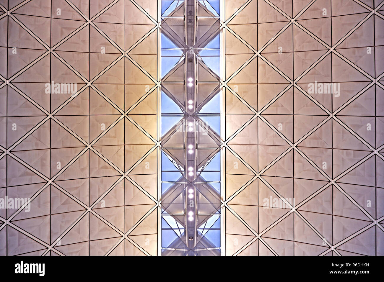 Die Innenarchitektur Design des Hong Kong International Airport Terminal building Stockfoto