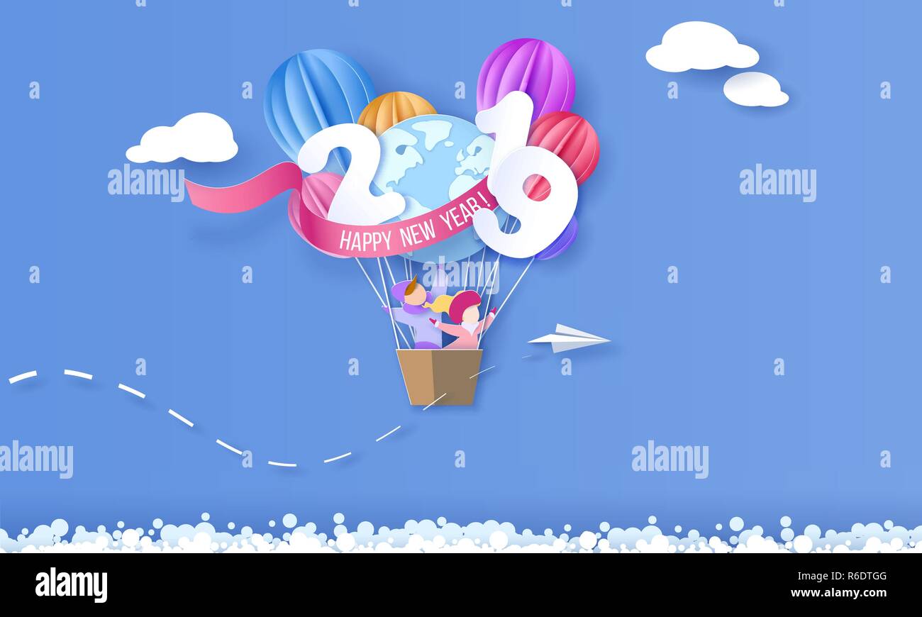 2019 Neues Jahr design Karte mit Kindern mit Ballons auf und blauer Himmel. Vektor Papier art Illustration. Papier geschnitten und Handwerk Stil. Stock Vektor