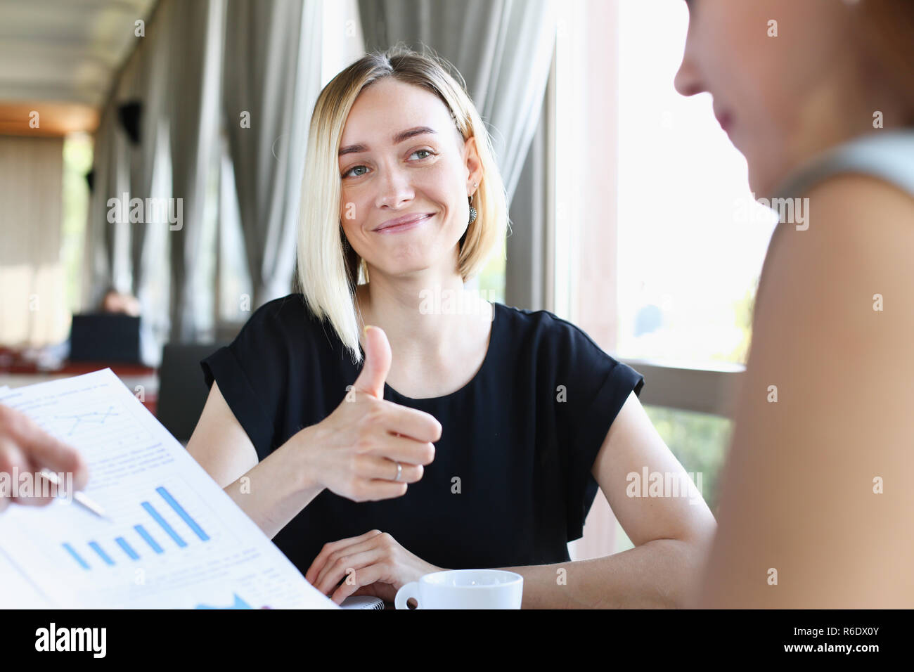 Eine Gruppe von Menschen an einem Seminar Stockfoto