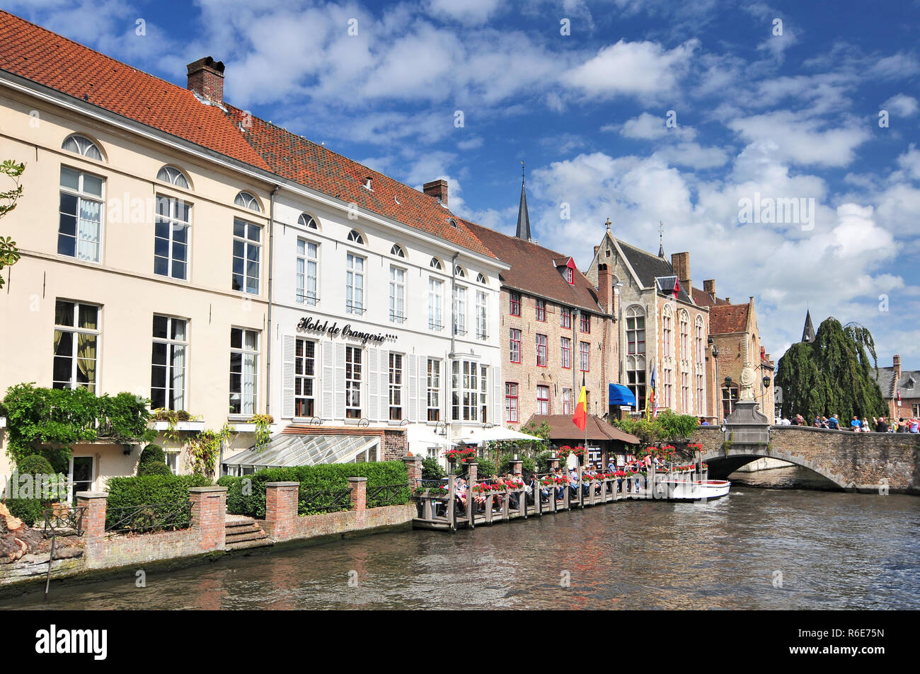 Kanal und alte Häuser in Brügge (Brugge) Belgien Stockfoto