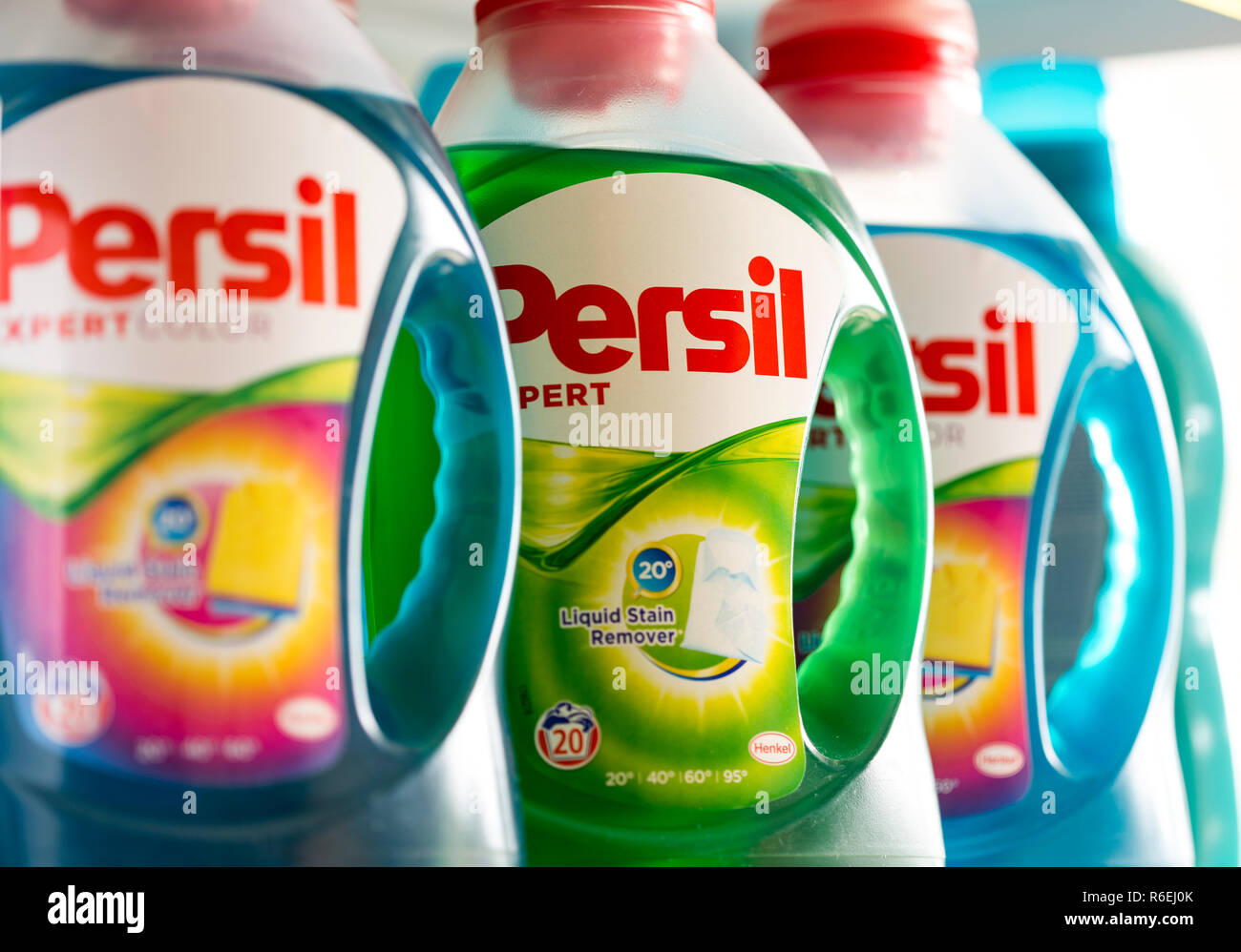 Belgrad - April 26, 2014 Persil ist eine Marke der Waschmittel von Fa.  Henkel Stockfotografie - Alamy