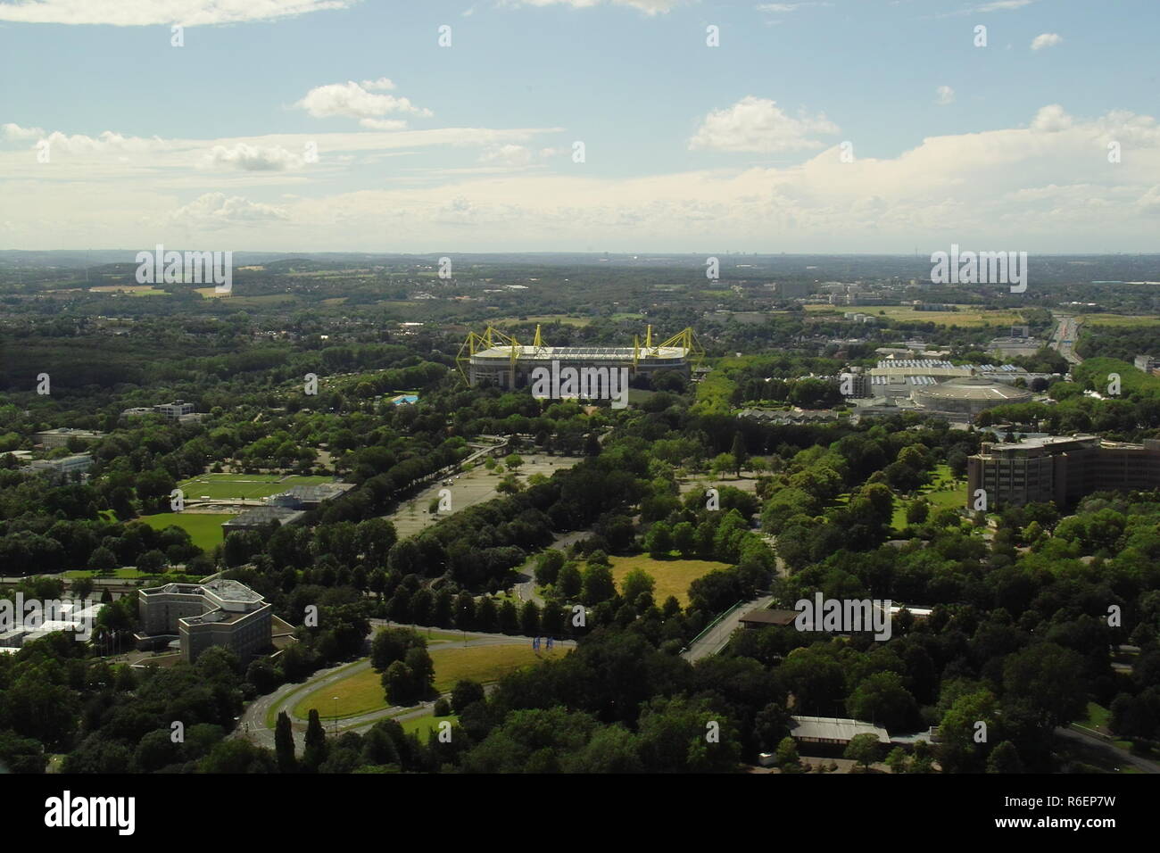 Blick über Dortmund und die Signal Iduna Park Stockfoto