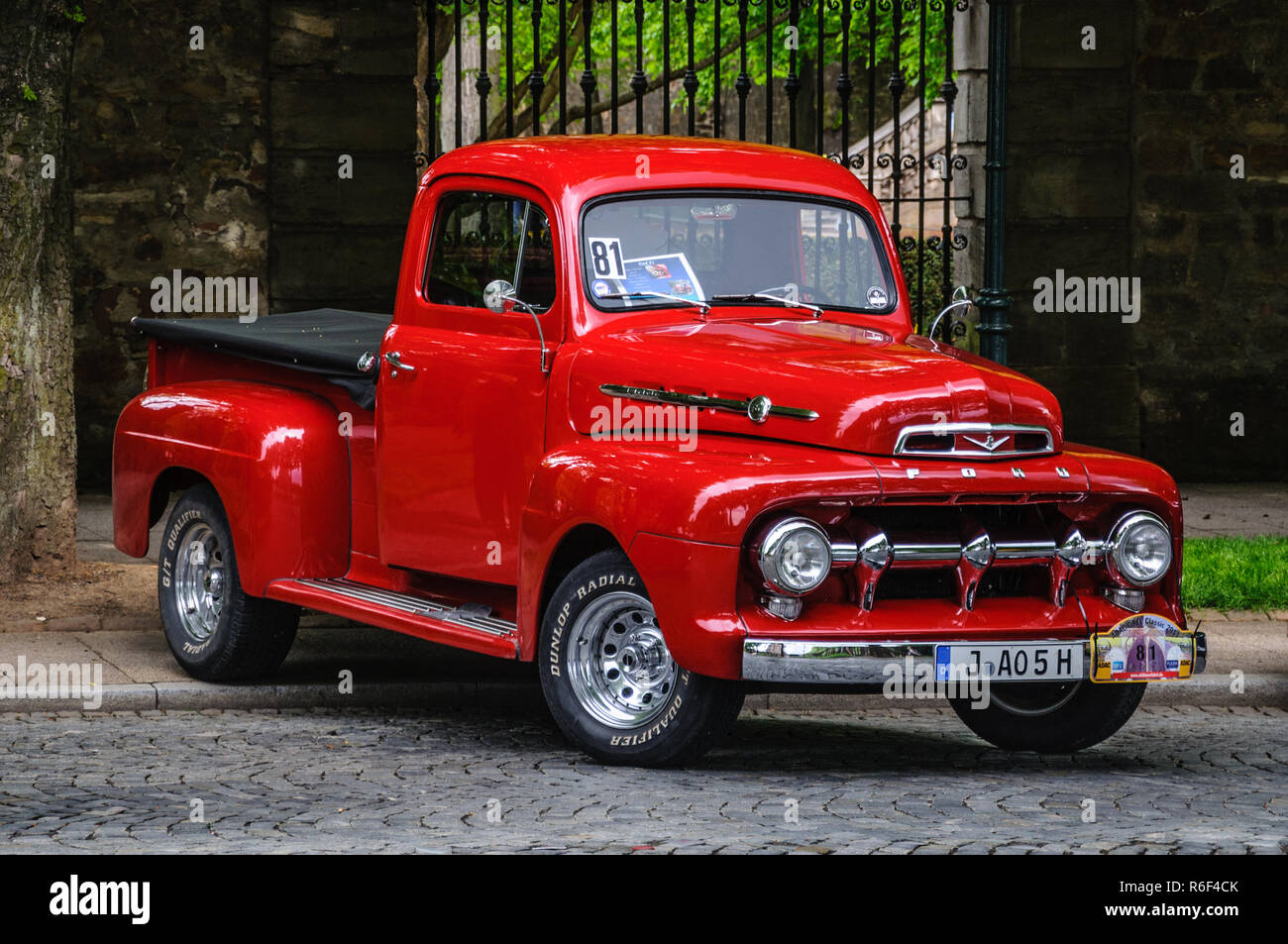 Fulda Deutschland Mai 2013 Ford F100 Pick Up Retro Auto Am 9 Mai 2013 In Fulda Deutschland Stockfotografie Alamy