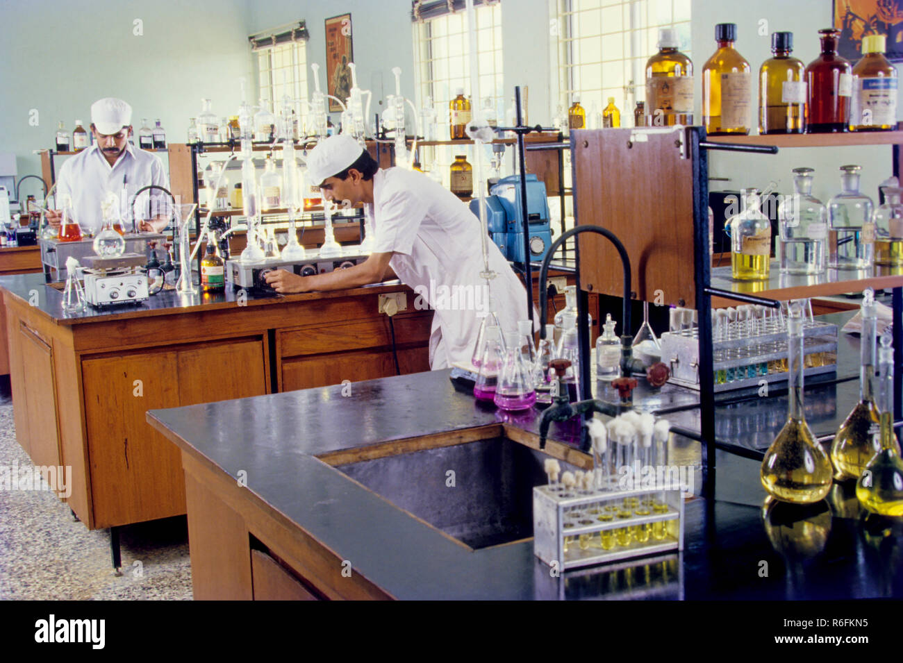 Chemisches Laboratorium, Indien Stockfoto