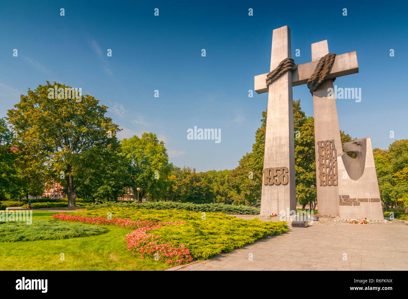 Zwei Kreuze Der Denkmal der Posener Aufstand vom Juni 1956 Gedenken an die Proteste gegen die Kommunistische politische System, Polen Stockfoto