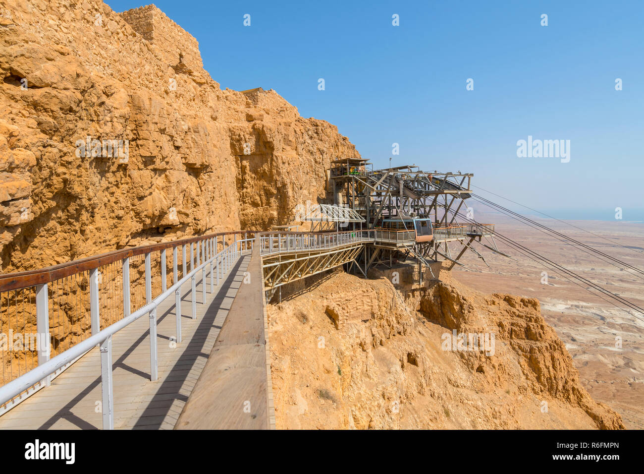 Cable Car Station an der Festung Masada In der Wüste Juda in Israel. Stockfoto