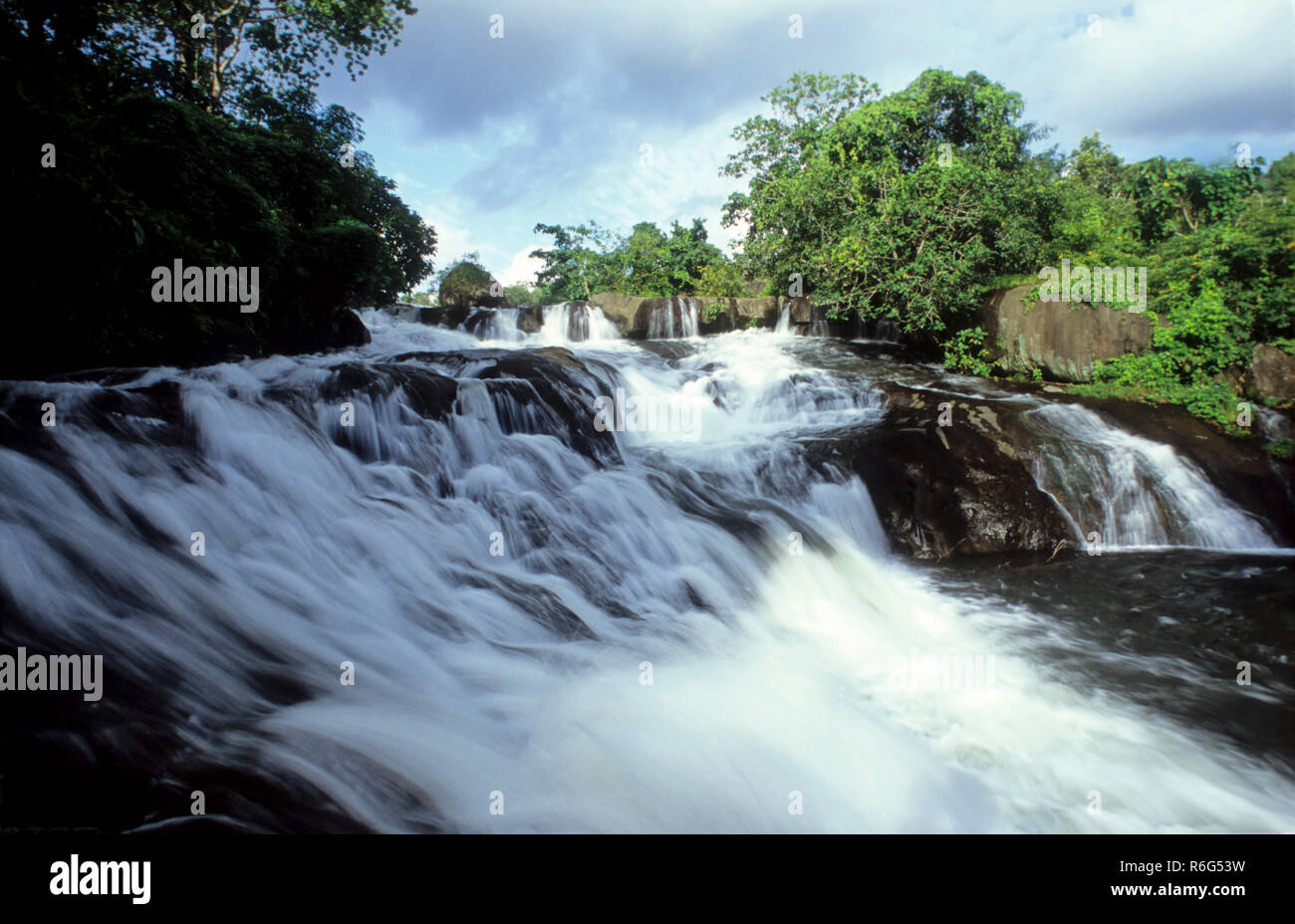 Olakkayam Wasserfälle, Trichur, Kerala, Indien Stockfoto