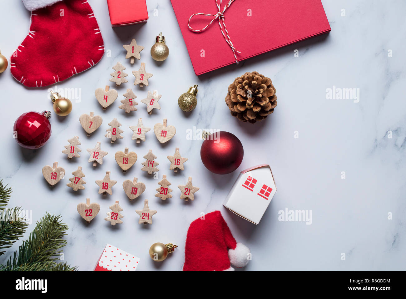 Adventskalender Stockfotos Und Bilder Kaufen Alamy