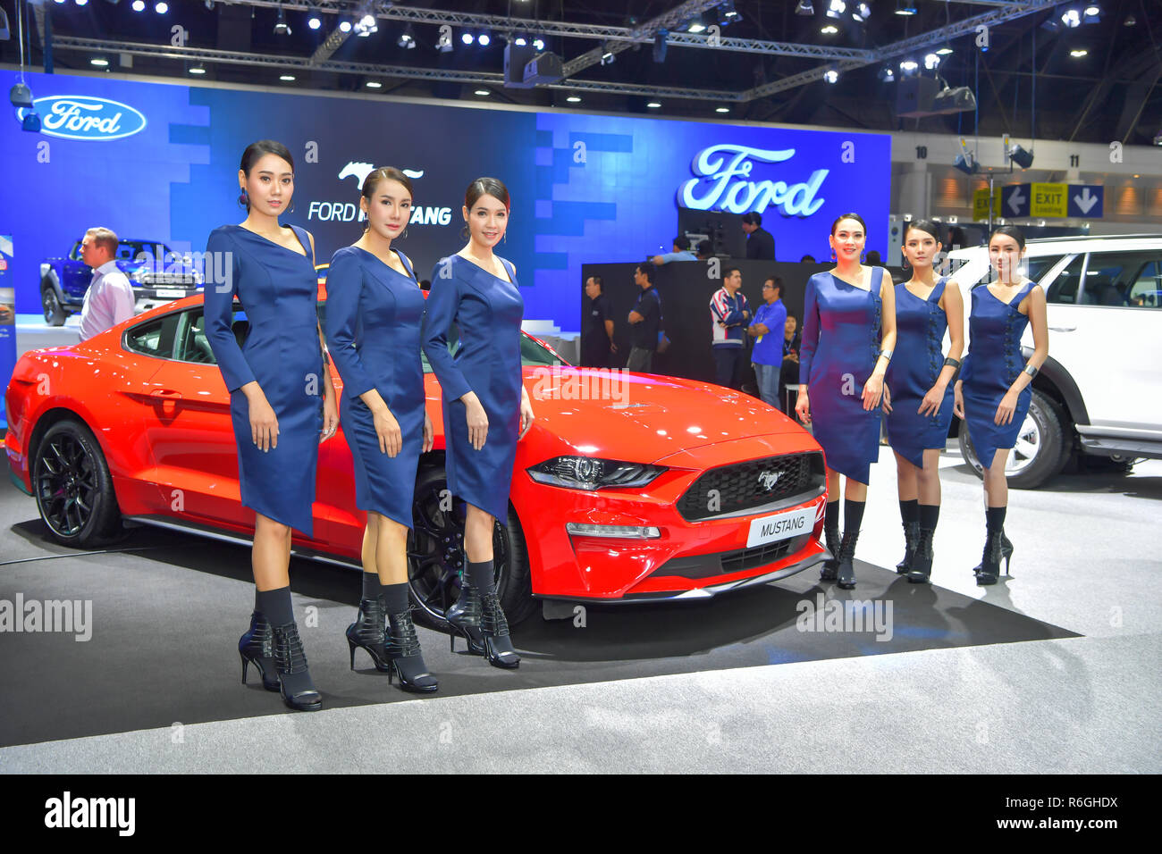 NONTHABURI - November 28: Ford Mustang Auto auf Anzeige an der 35th Thailand International Motor Expo am 28. November 2018 in Nonthaburi, Thailand. Stockfoto