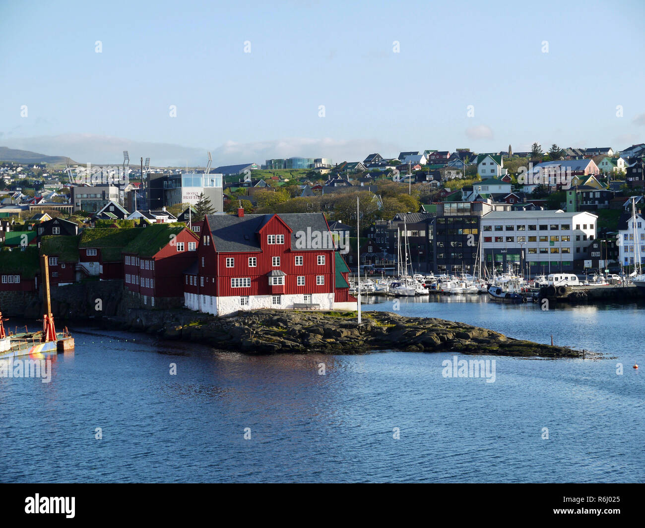 Eingabe der Hafen von Torshavn Färöer Stockfoto