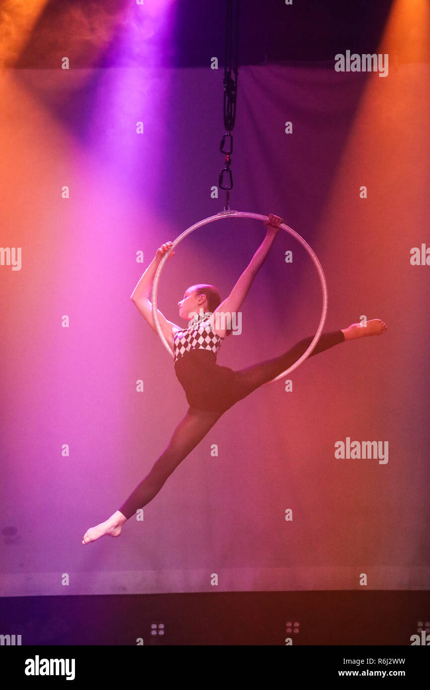 Free2Luv's 'Unstoppable: Tour de Force' Cirque Nutzen für Anti-Bullying und Youth Empowerment gehalten an der Regent Theatre in Los Angeles, Kalifornien. Mit: Atmosphäre, In: Los Angeles, Kalifornien, Vereinigte Staaten, wenn: 03 Nov 2018 Credit: Sheri Determan/WENN.com Stockfoto