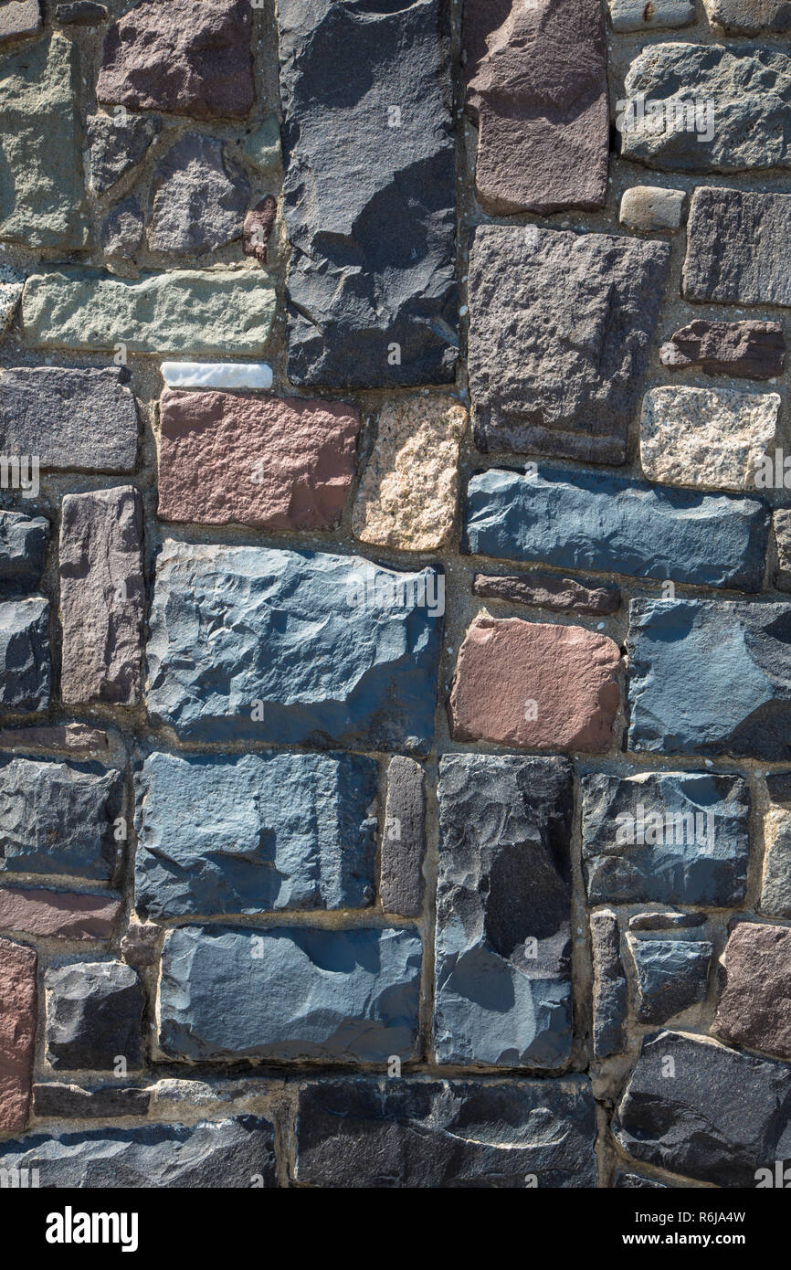 Steinmauer cobblestone Hintergrund vertikal Stockfoto