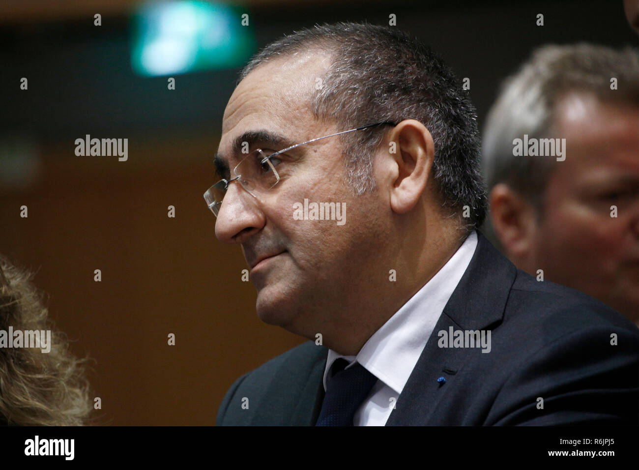 Brüssel, Belgien. 6 Dez, 2018. Der französische Minister des Innern Laurent Nunez kommt in ein Rat für Justiz und Inneres der EU teilzunehmen. Credit: ALEXANDROS MICHAILIDIS/Alamy leben Nachrichten Stockfoto