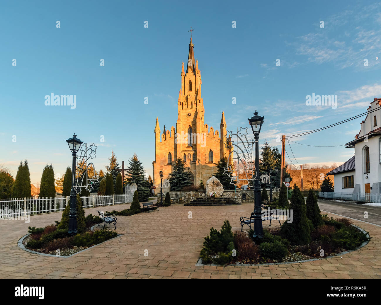 Gotische Hl. Jacek steinerne Kirche in Chocholow, Polen. Europa Stockfoto