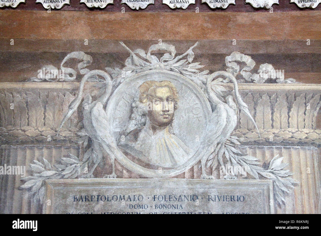 Memorial Fresko an der Archiginnasio di Bologna Stockfoto