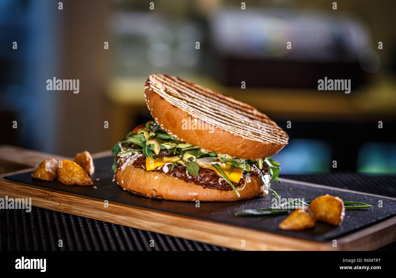 Köstliche frische Burger Stockfoto