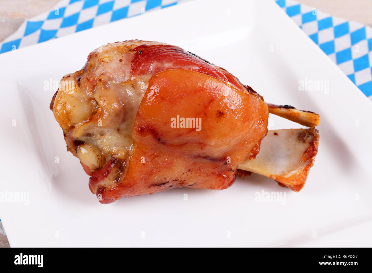 Schweinshachse -Fotos und -Bildmaterial in hoher Auflösung – Alamy