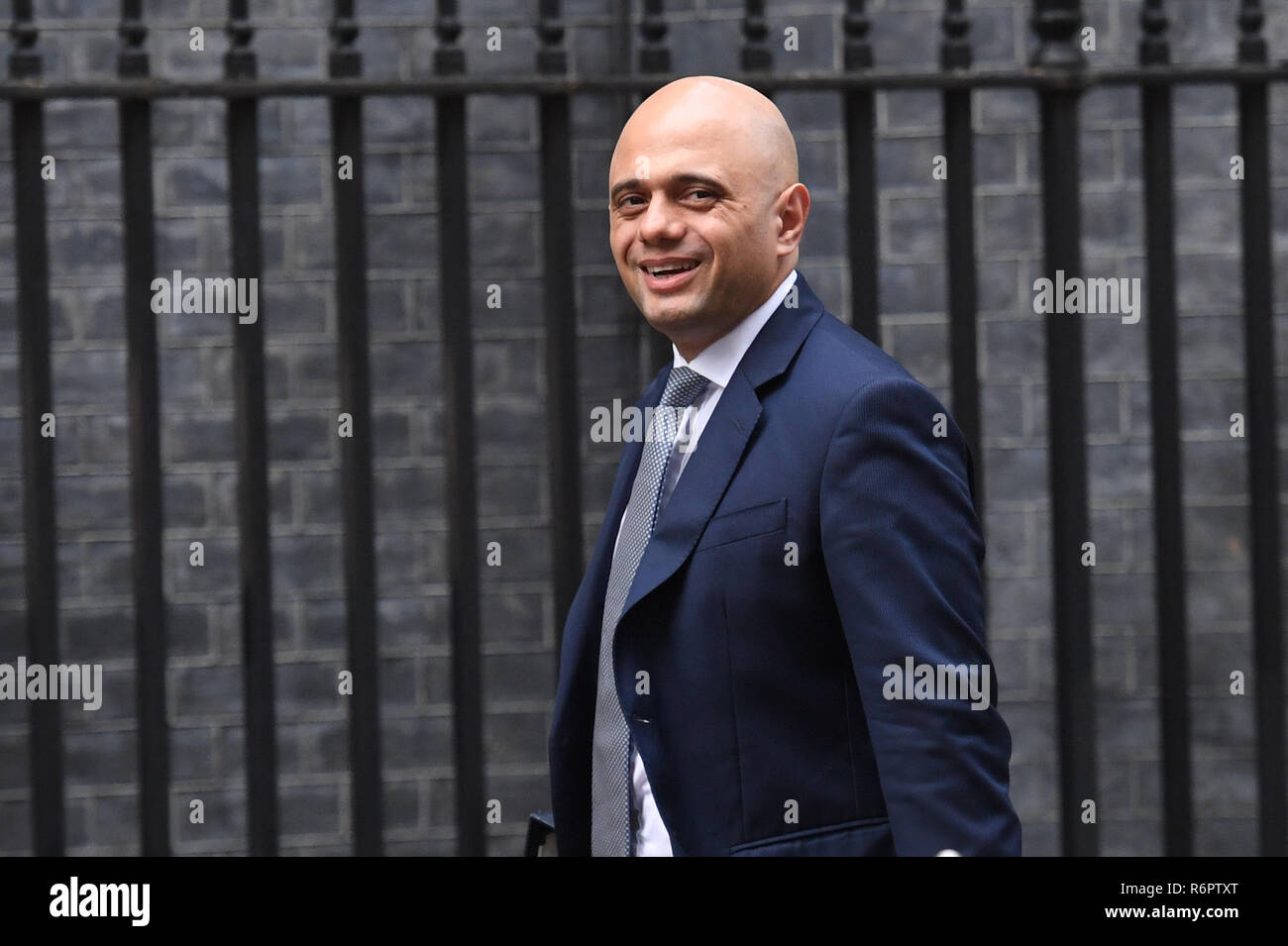 Home Secretary Sajid Javid in Downing Street, London für Brexit spricht. Stockfoto